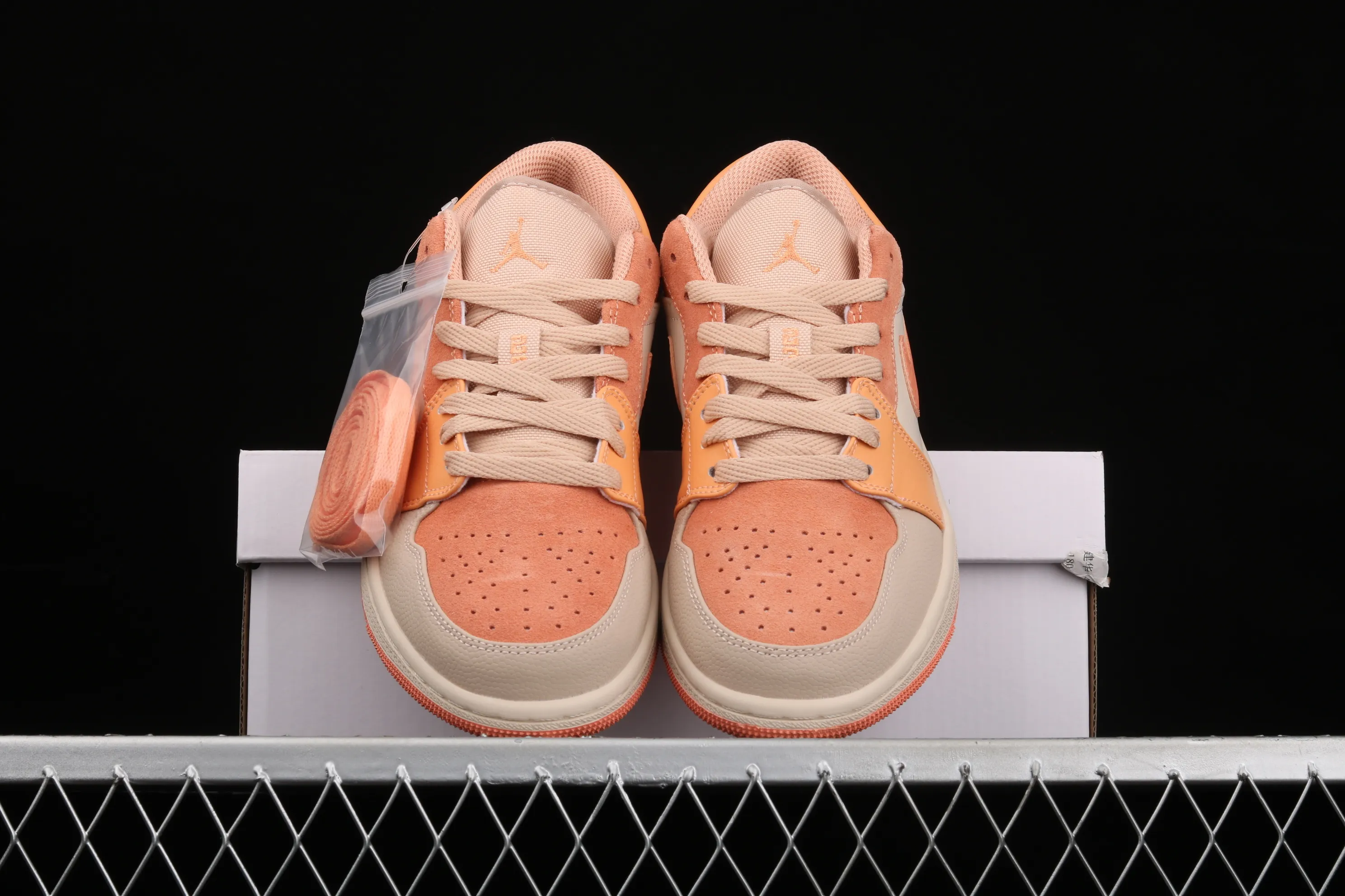 All categories Air Jordan Jordan series basketball shoes Air Jordan 1 Low Air Jordan 1 Low AJ1 Joe 1 orange and pink stitching low-top versatile casual sports sneakers DH4271-800